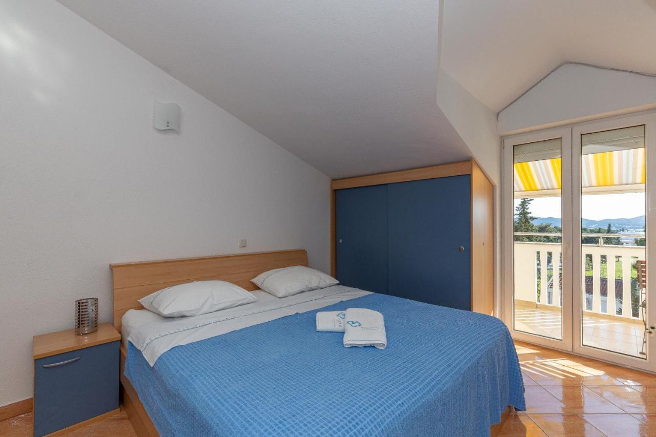 Apartments Dalmata ビオグラード・ナ・モル エクステリア 写真