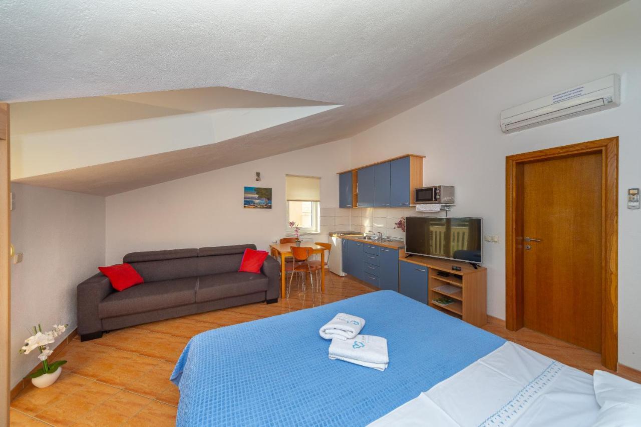 Apartments Dalmata ビオグラード・ナ・モル エクステリア 写真
