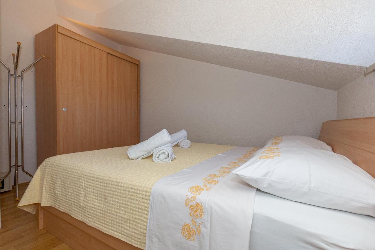 Apartments Dalmata ビオグラード・ナ・モル エクステリア 写真