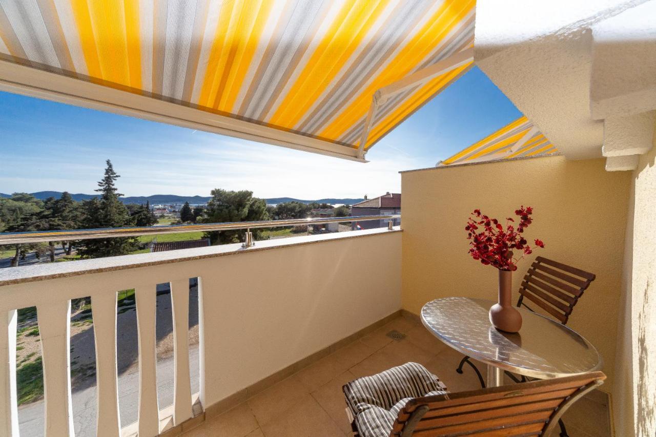 Apartments Dalmata ビオグラード・ナ・モル エクステリア 写真