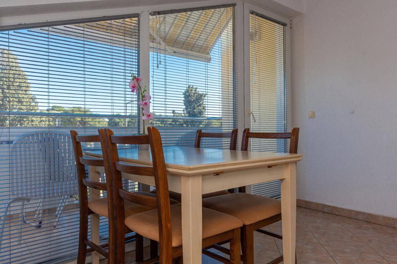 Apartments Dalmata ビオグラード・ナ・モル エクステリア 写真