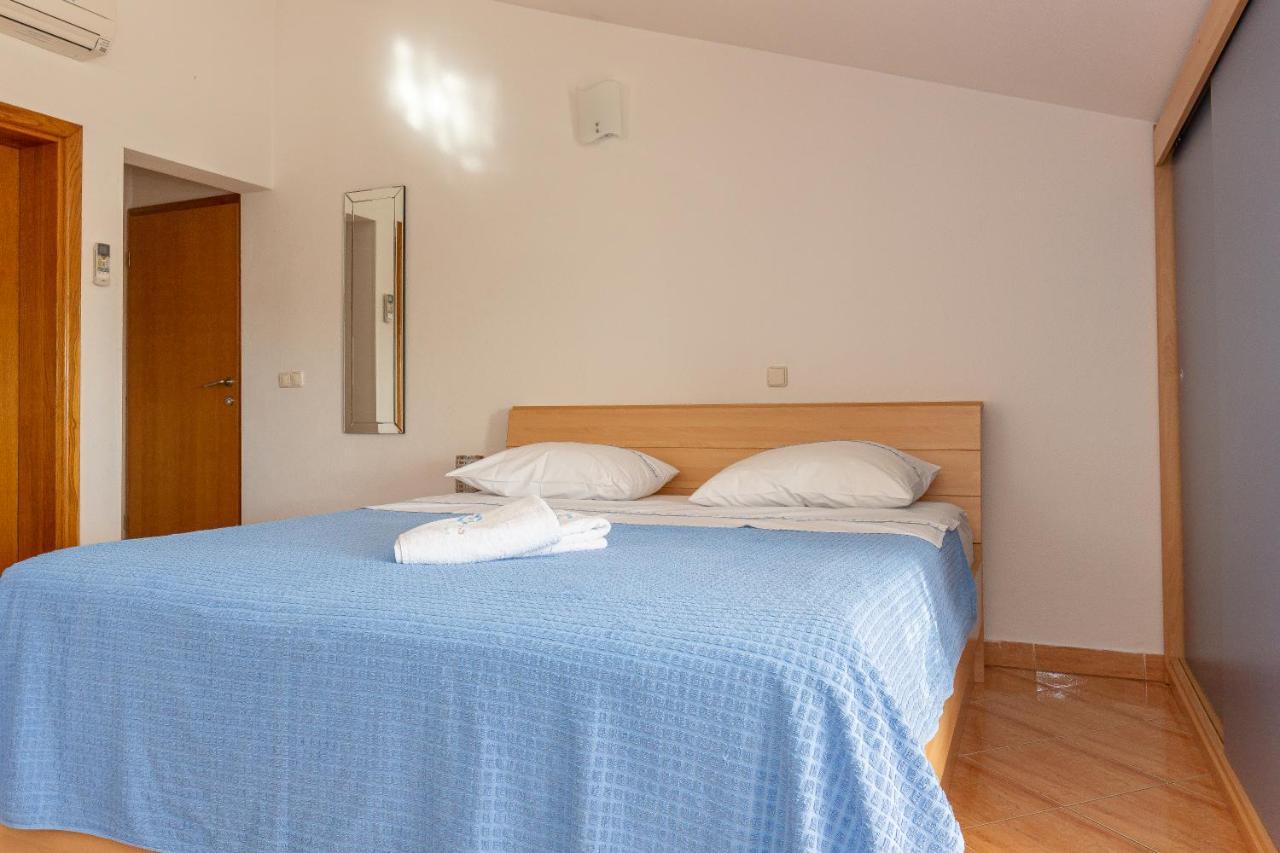 Apartments Dalmata ビオグラード・ナ・モル エクステリア 写真